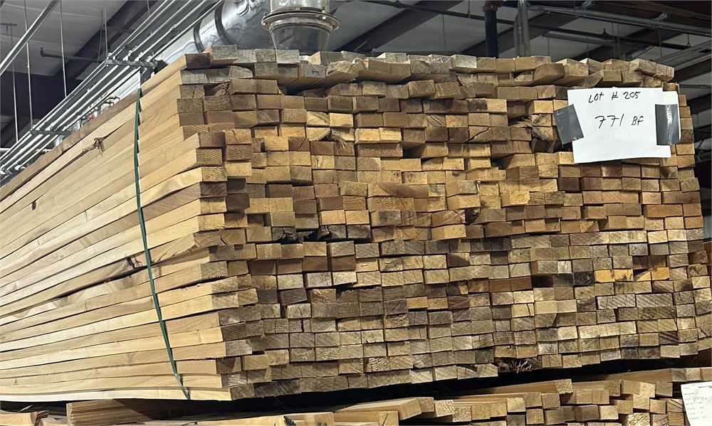 Poplar 1-3/4"  4/4  S4S lumber