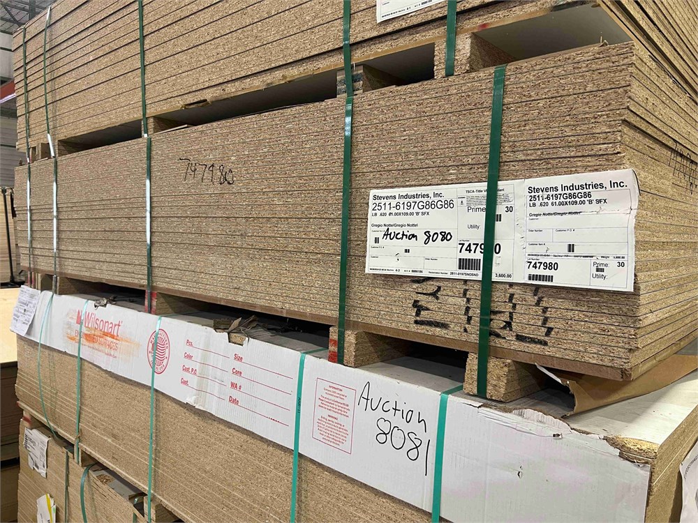 5/8" x 5' x 9' Laminated Particle Board