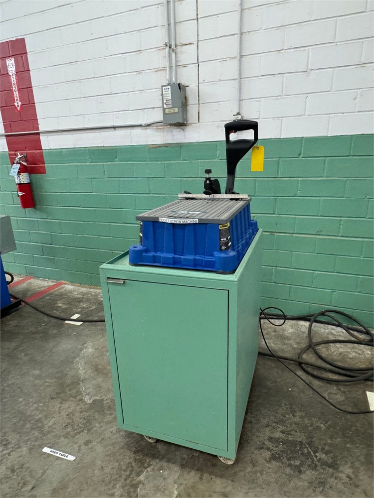 Kreg "DB210" Pocket Drill w/Vacuum