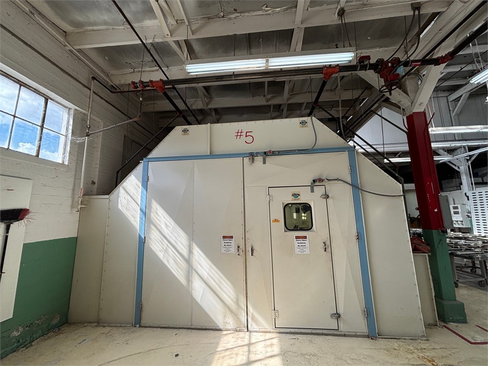 SBS "VEMDD16940SB" Spray Booth