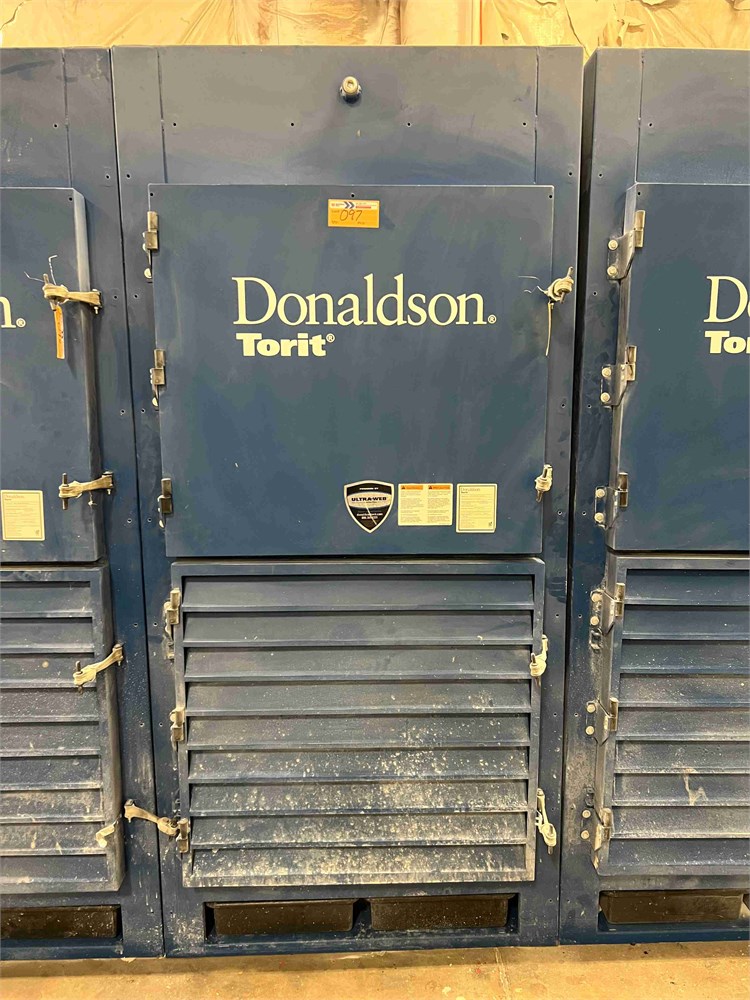 Donaldson Torit "DWS 6" Work Station Dust Collector