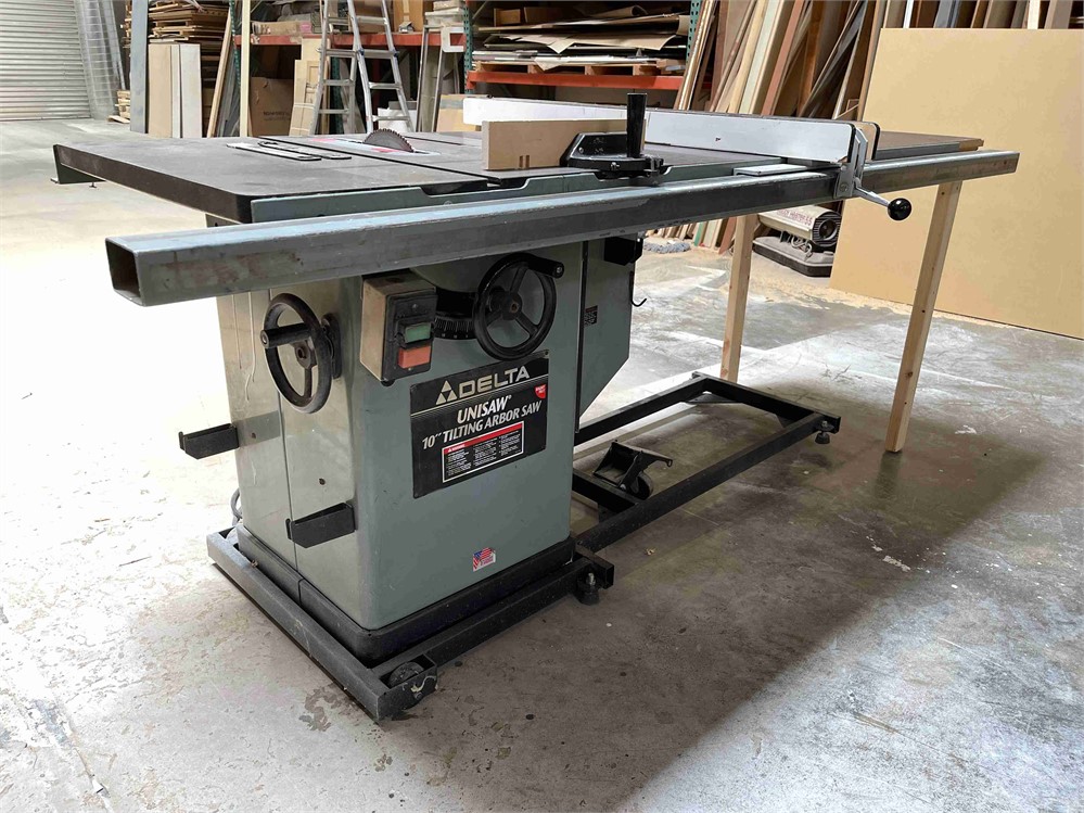 Delta "34-814/Unisaw" Table Saw