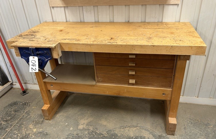 Solid "Wood" Workbench & Vice - Durham, ON
