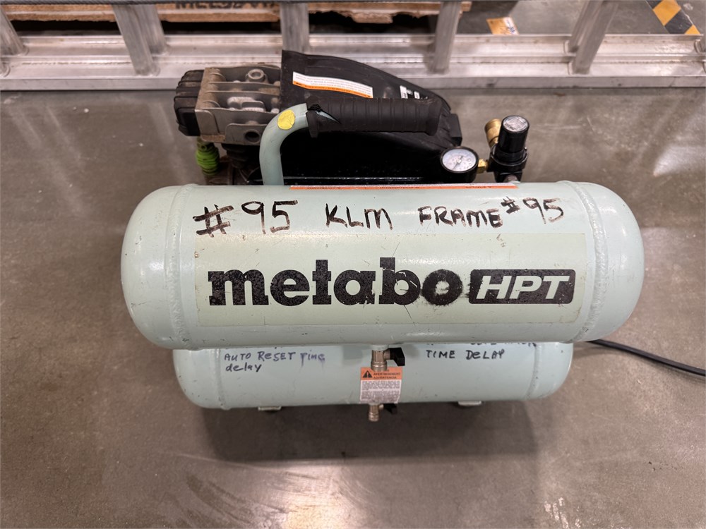 Metabo "EC-99S" Portable Air Compressor