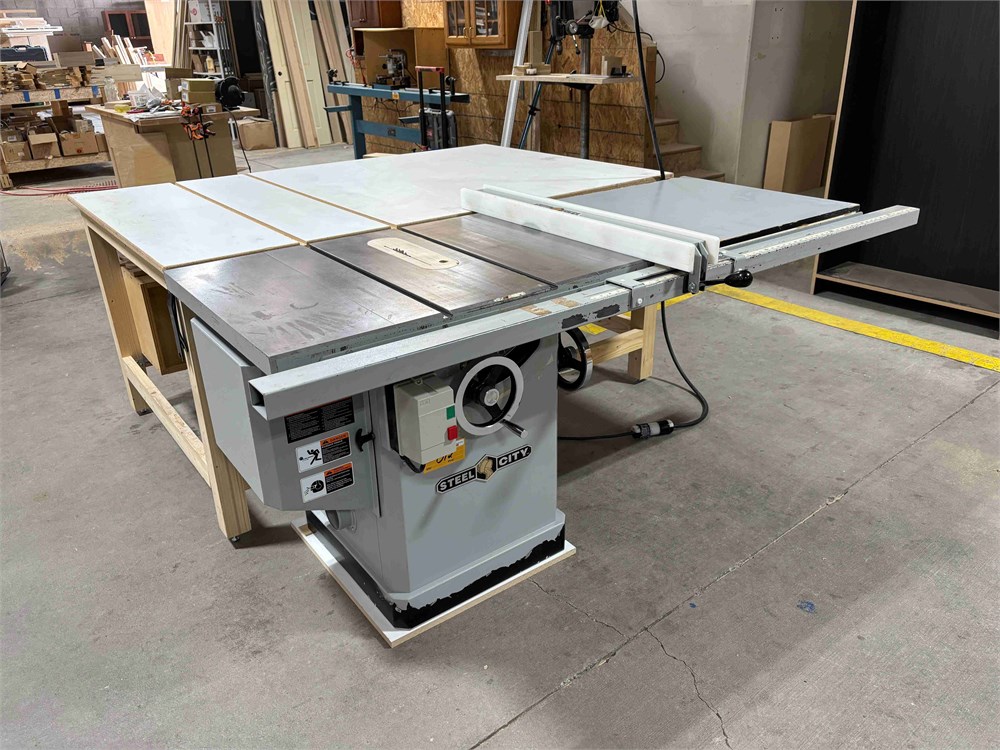 Steel City "35265" 10" Table Saw