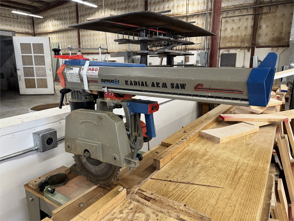 Omga "RN-450-FM-US" Radial Arm Saw
