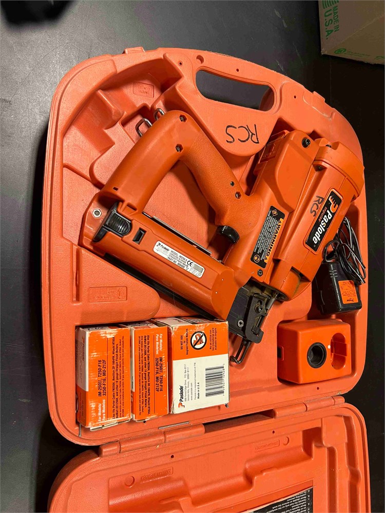 Paslode Cordless Nailer