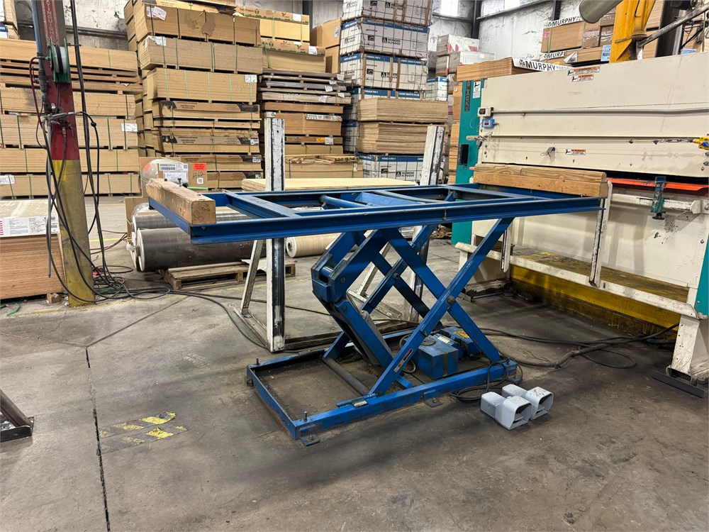 American "S36-060" Scissor Lift Table