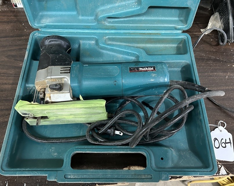 Makita "4305" Jigsaw -  Collingwood, ON