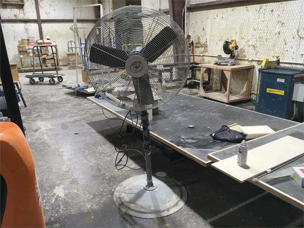 Shop Fan