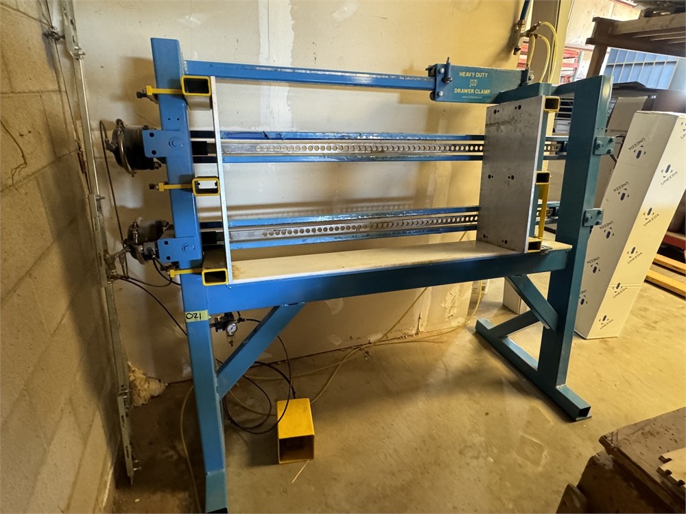 JLT "190B" Drawer Clamp