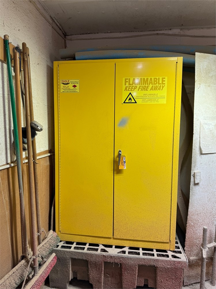 Eagle "1947" Flammable Liquids Cabinet