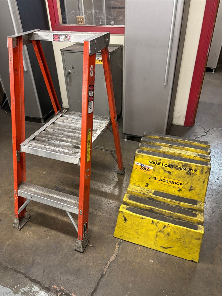 Ladder & Step stool as pictured