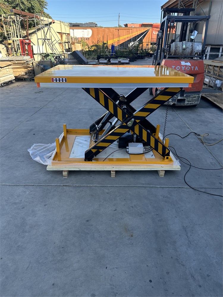 Sta-Scissor Pro "SJG-2" Lift Table