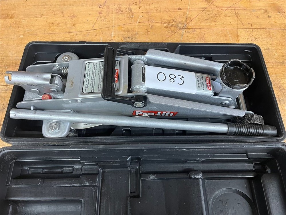 Pro-Lift 4,000 Lbs Floor Jack