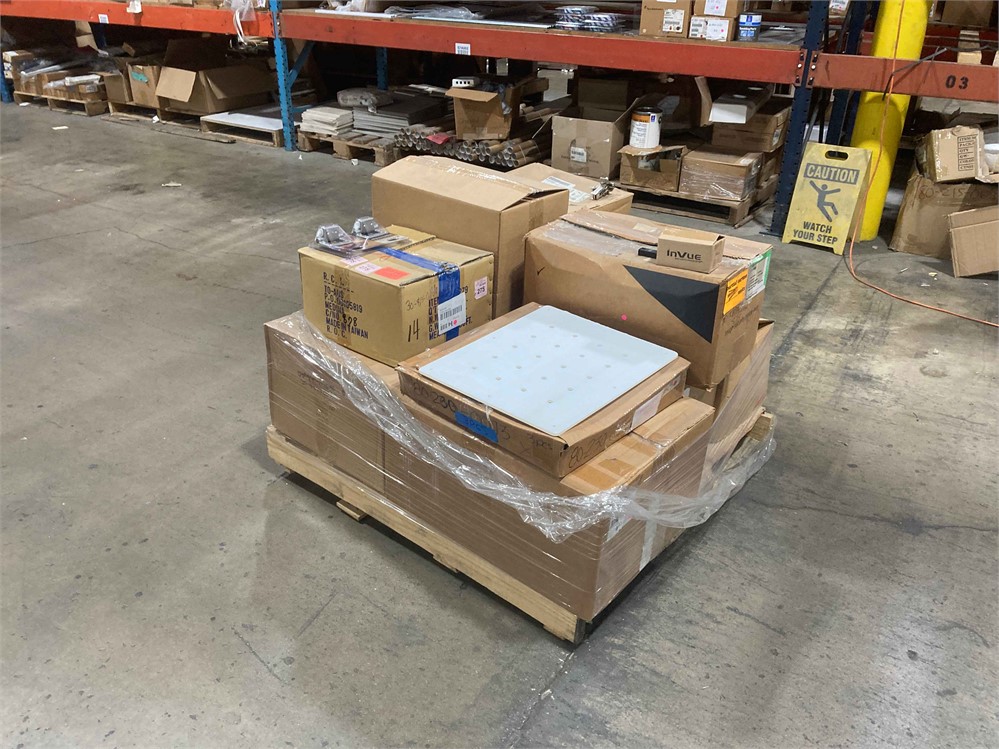 Blum Hinges & other misc items on pallet