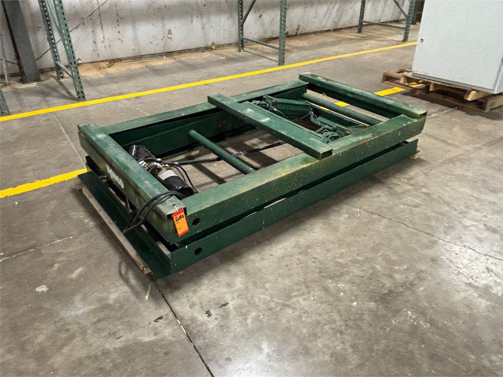 Monco "Lift Table" Machine