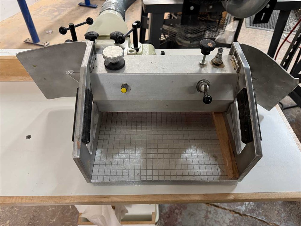 Pneumatic Router Jig