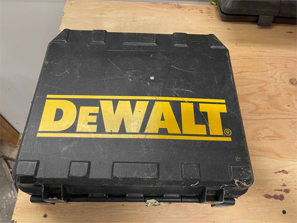 DeWalt "DW965" Right Angle Drill/Driver