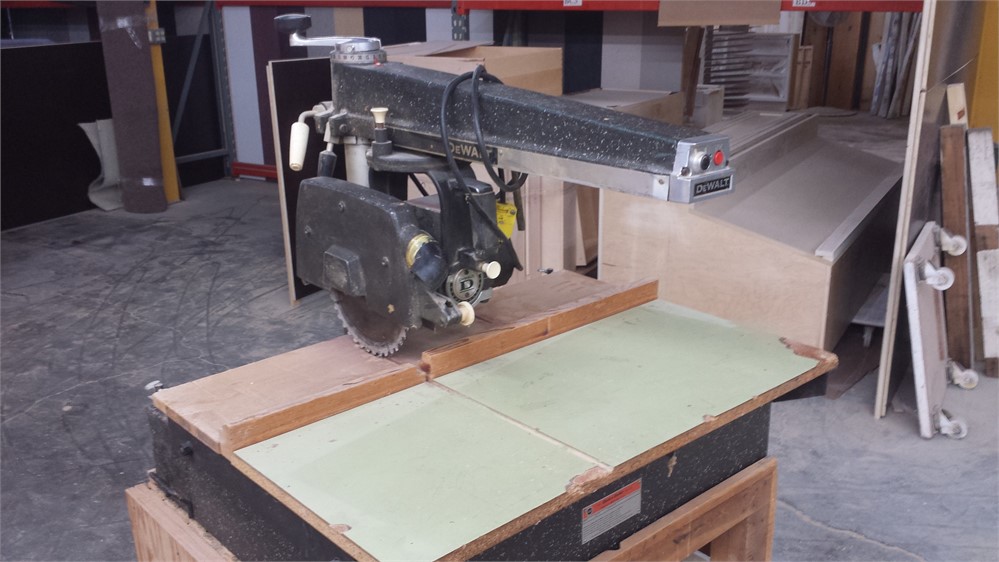 Delta "T1531" Radial Arm saw