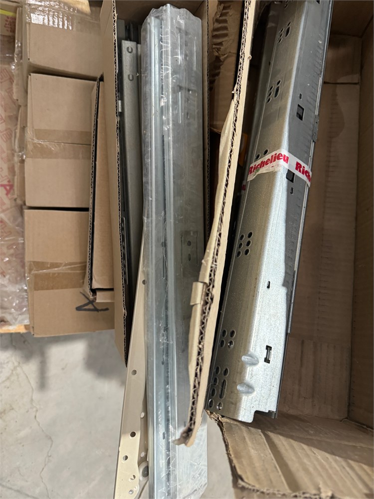 Drawer Slides/Hardware