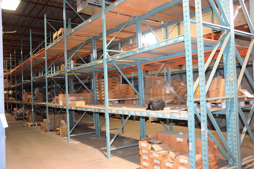 (3) ROWS OF RACKING * LARGE LOT READ DESCRIPTION CAREFULLY.