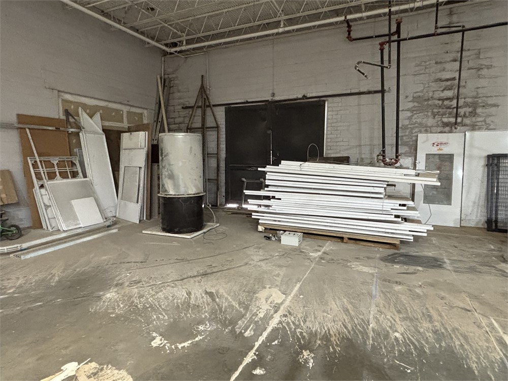 Standard Paint Booth