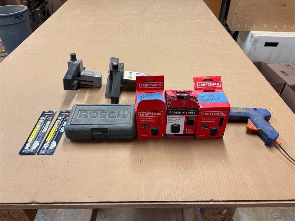 Handheld Power Tools and Accessories Lot