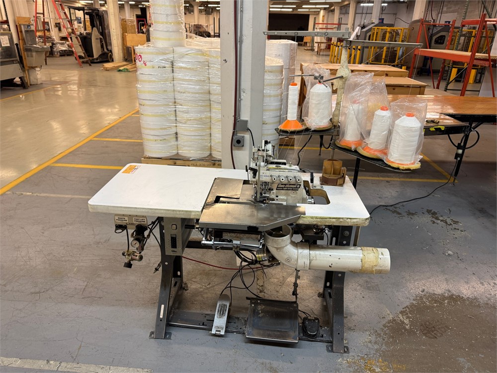 Atlanta Attachment Company - Juki "MO-6916G" Flange Machine