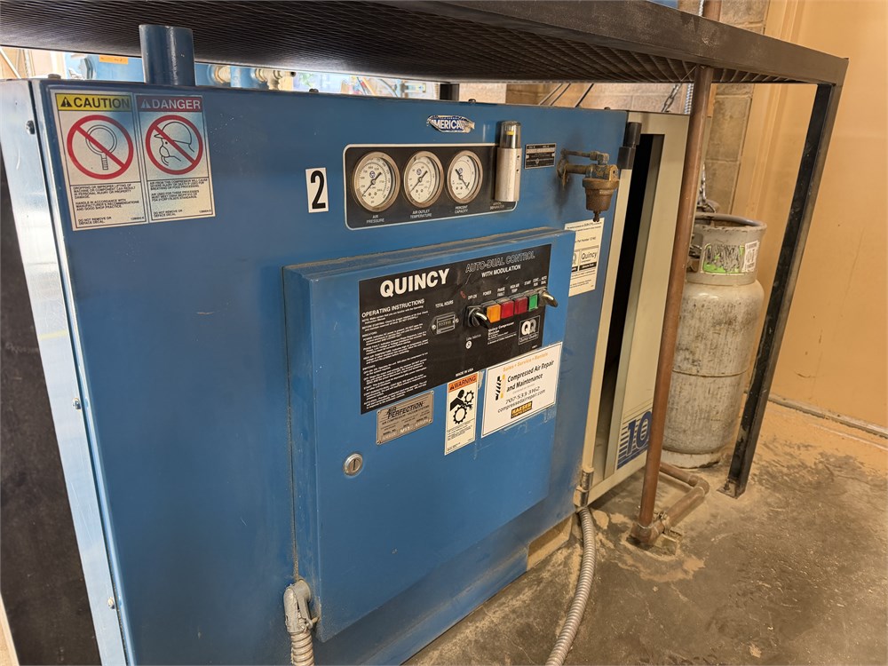 Quincy "QMB10" Air Compressor
