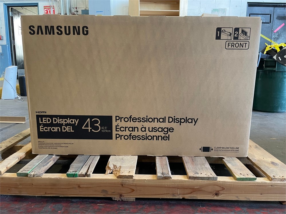 Samsung 43" LED Commercial Signage Display (New in Box)