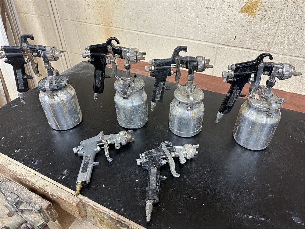 Miscellaneous Spray Gun Lot - Lot of 6 (6 Guns + 4 Pots)