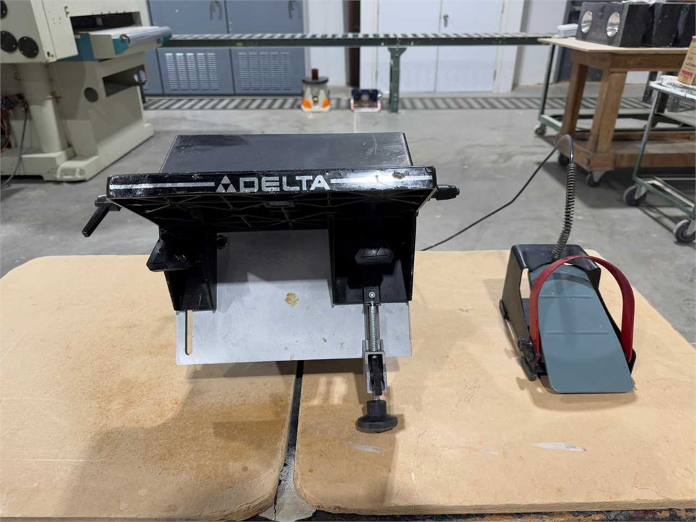 Delta "32-100" Plate Joiner