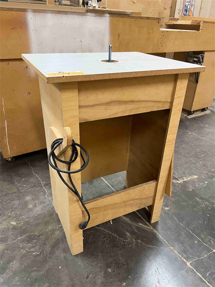 Router Table With Porter Cable Router