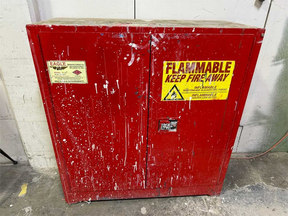 Eagle "PI-32" Flammable Materials Cabinet