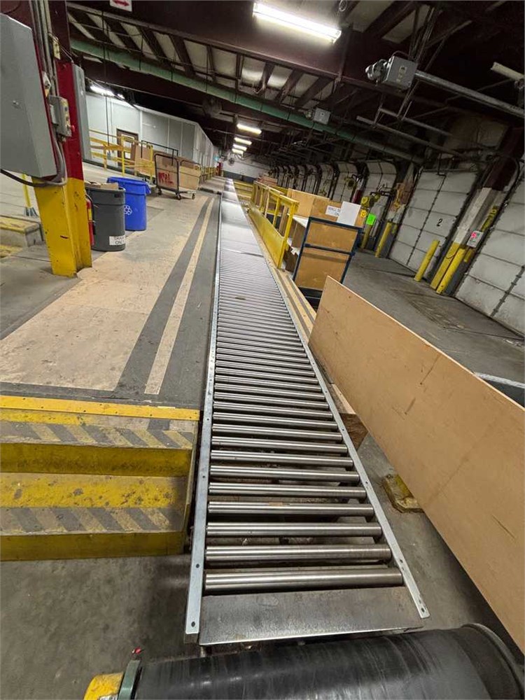 Lot of roller conveyors