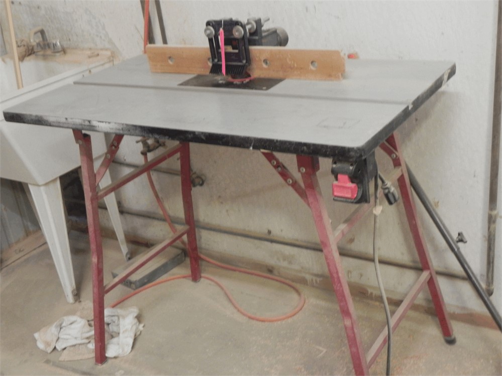 BOSCH "RA-1200" ROUTER TABLE