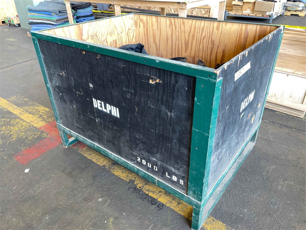 Metal/Wood Crate with Sand Bags