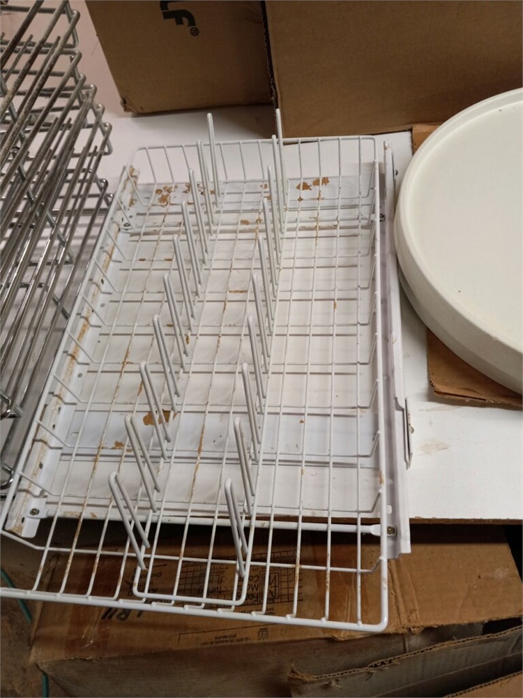 Cabinet Hardware