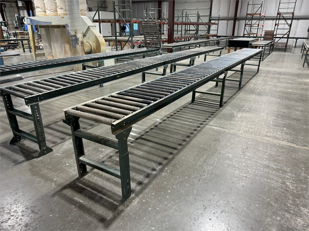 Hytrol - Lot of Roller Conveyor