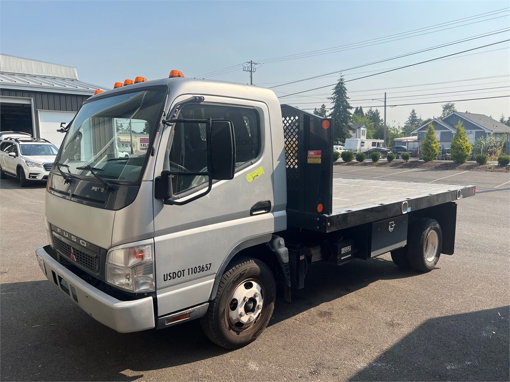 Mitsubishi "FUSO FE140" Flat Bed - Dump Truck - Diesel