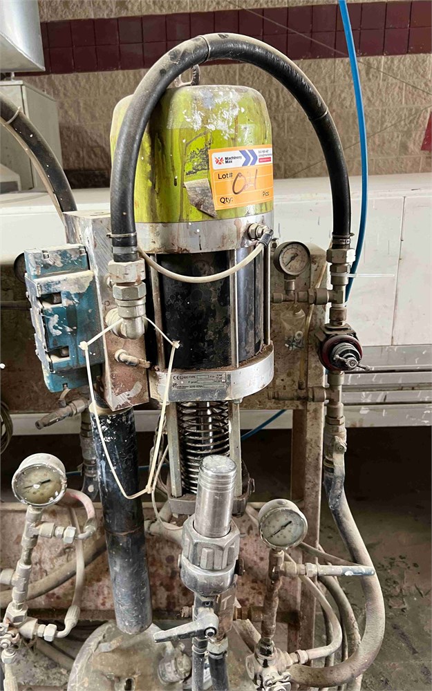 Kremlin "20-50-T" Paint Pump