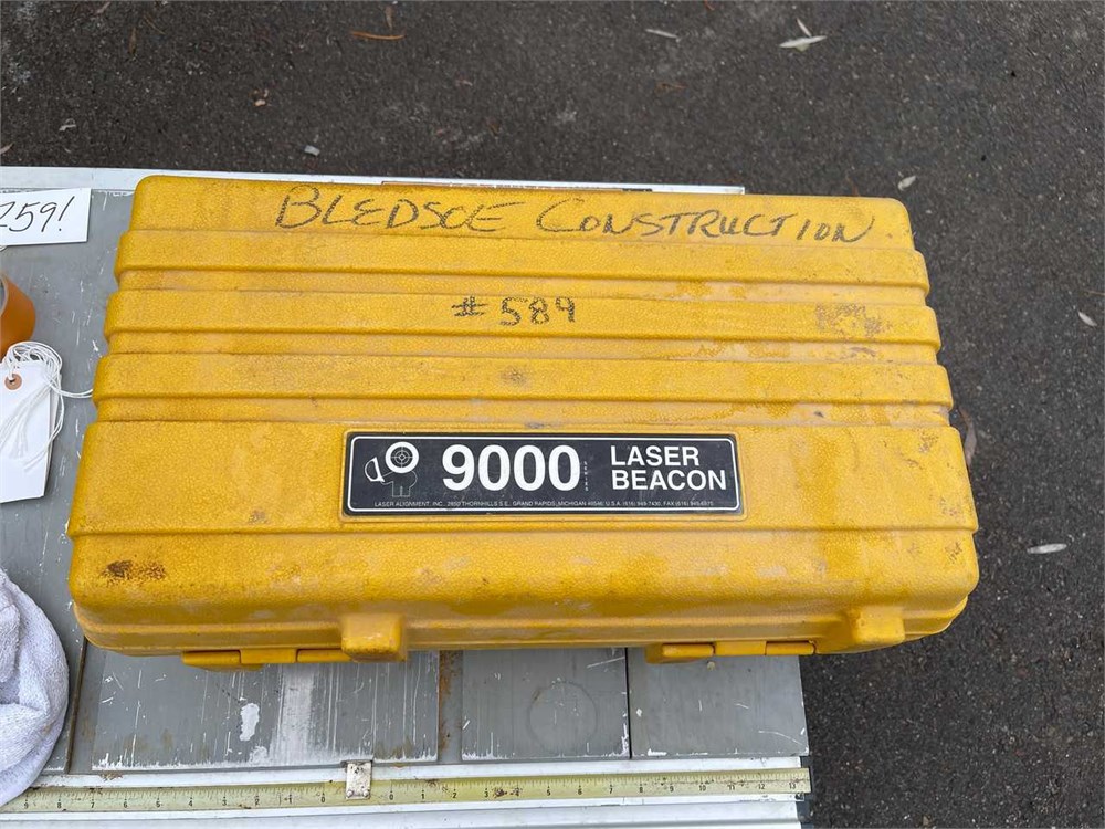 Laser Alignment "9000" Laser Beacon