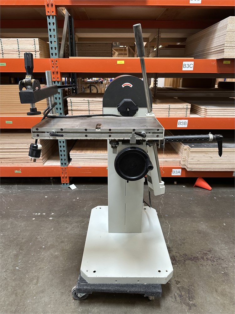 Laguna "V-Way" Horizontal Mortiser