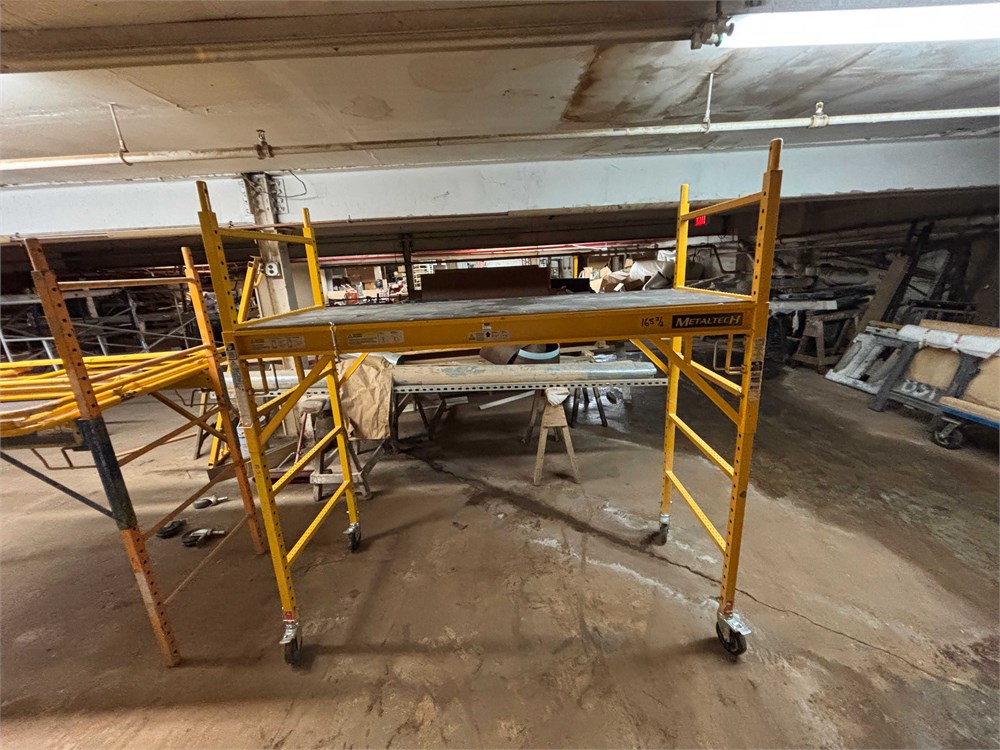 Metaltech Rolling Scaffold Unit