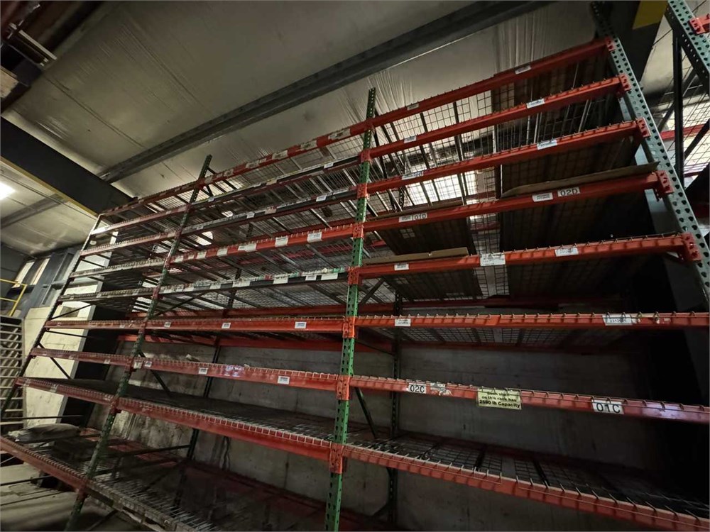 Material Racks, Entire Section, Contents Not included