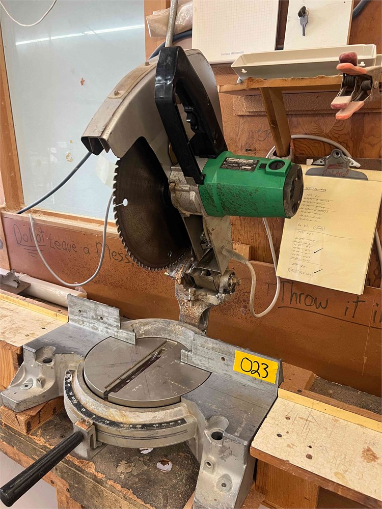 Hitachi "C15FB" 15" miter saw