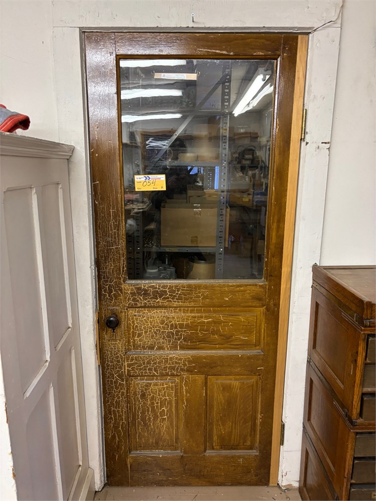 Contents of Room as pictured