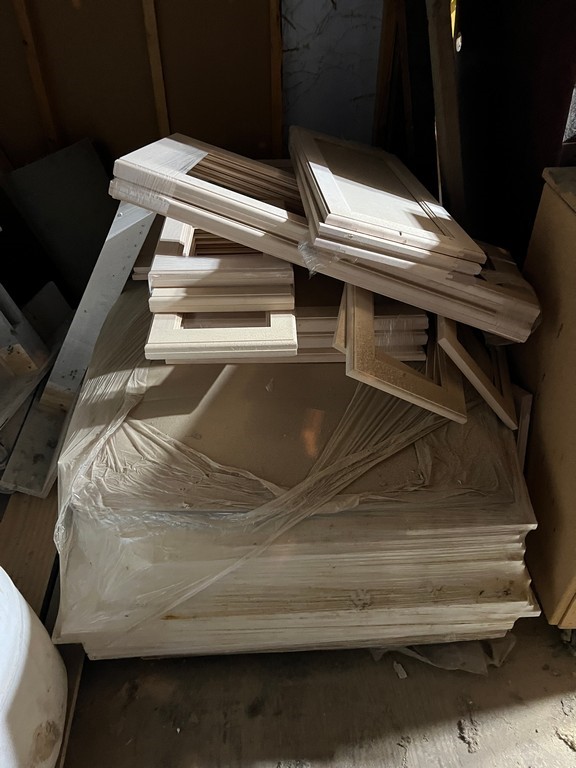 Lot of Cabinet Doors - as pictured