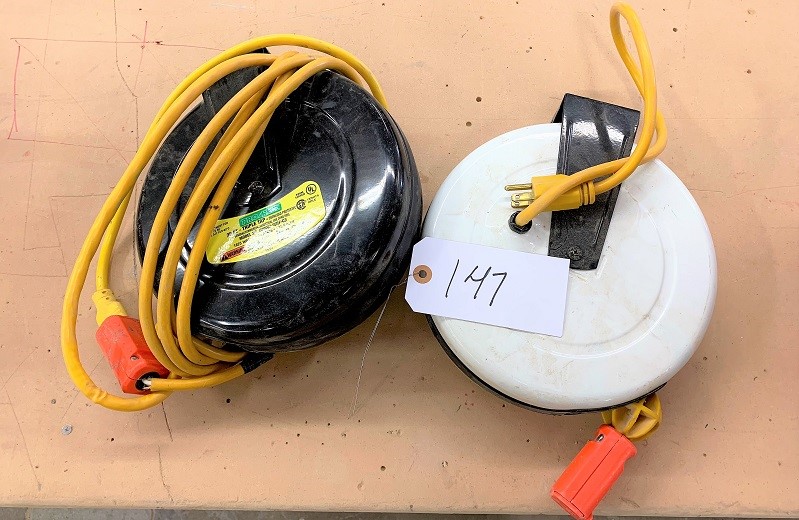 LOT# 147  (2) ELECTRICAL EXTENSION CORD REWINDS * LOT OF 2